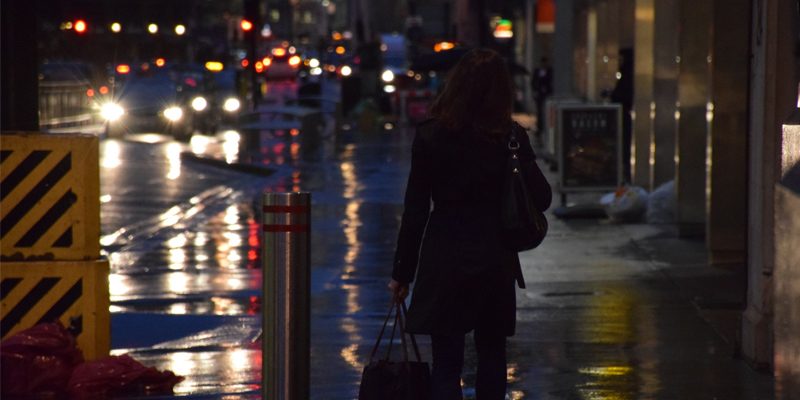 How to keep safe while walking alone at night as a woman?